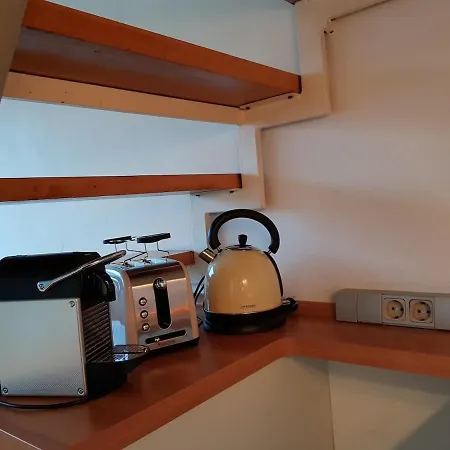 Charming Maisonette With Sun Terrace *