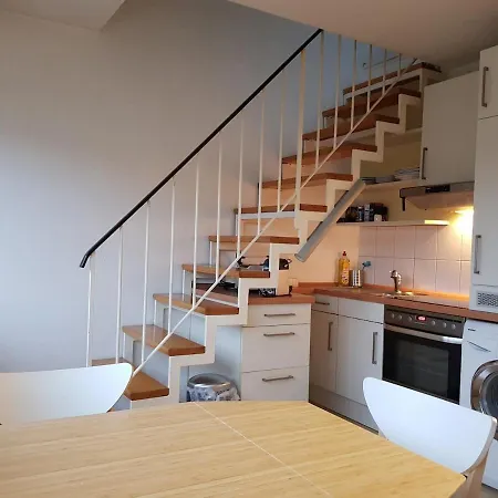 Charming Maisonette With Sun Terrace شقة