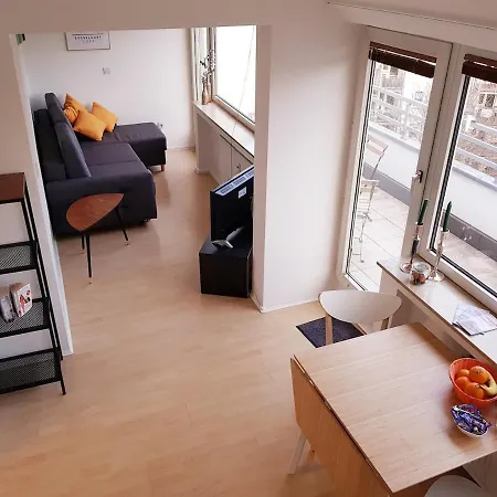 Charming Maisonette With Sun Terrace شقة *